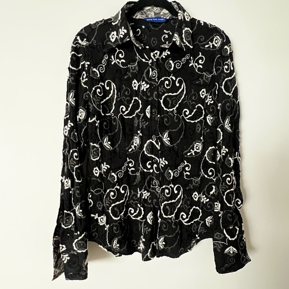 Fully Embroidered Georg Roth Button Down Shirt - Picture 4 of 10